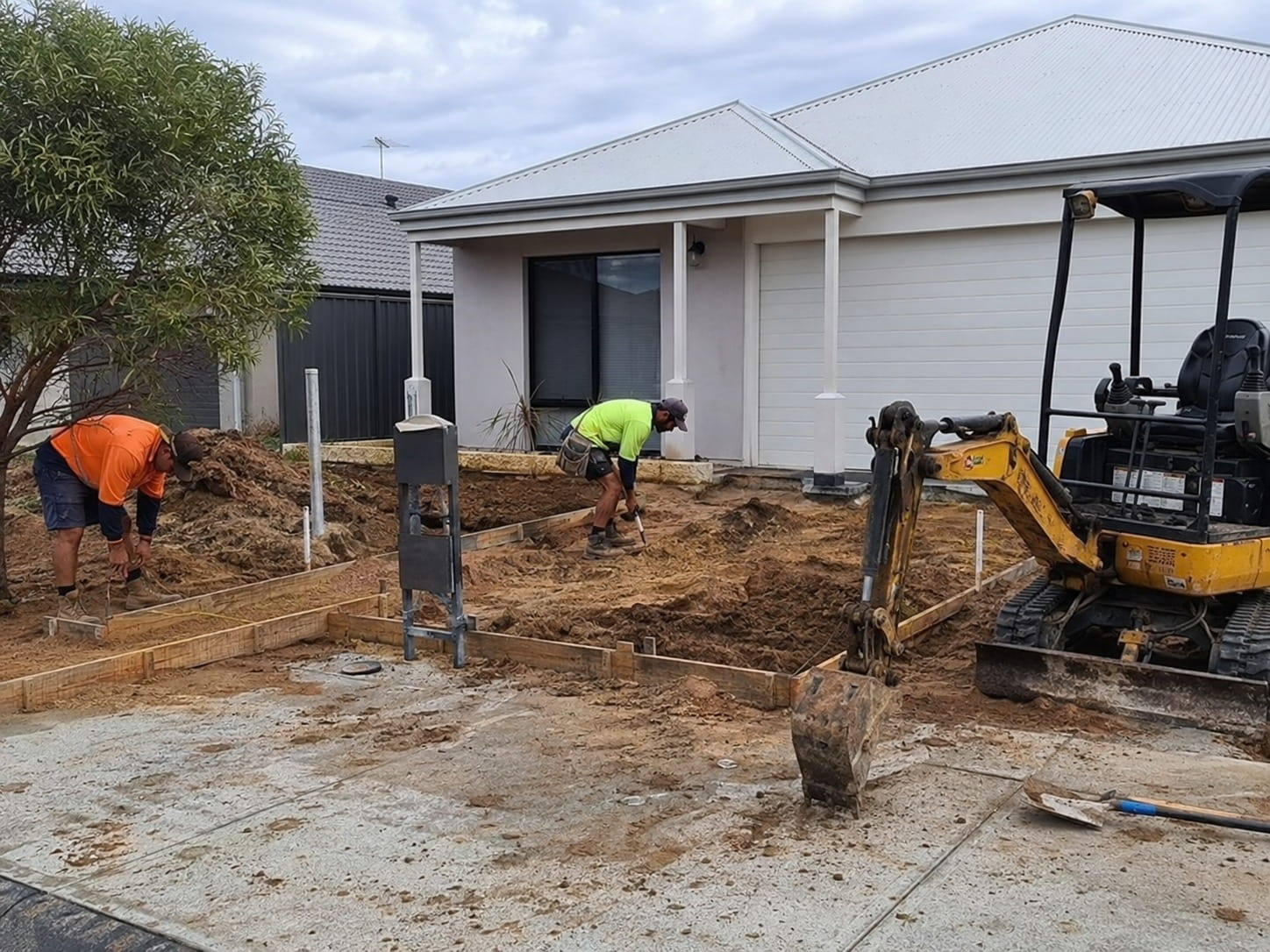 Asphalt Driveway Repair benefits shown on a Perth outdoor works project